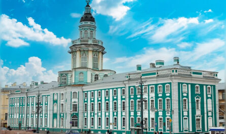 Кунсткамера, Санкт-Петербург - интересные факты